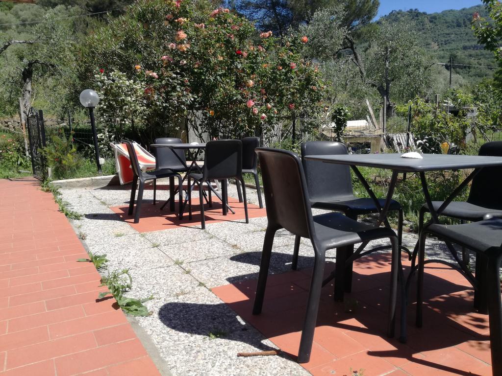 Hôtel Il Piccolo Ranch à Cervo Extérieur photo